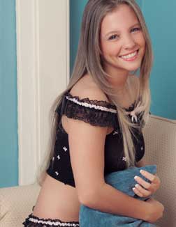 lavnya 22 year female call girls in Darjeeling